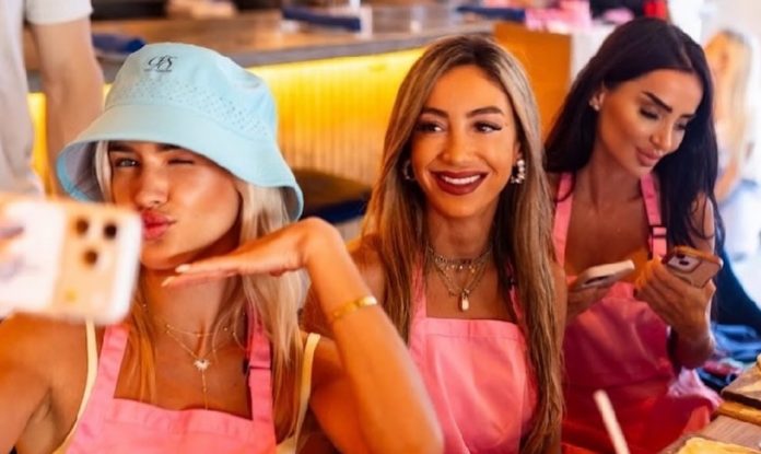 Campoy Fashion NYC Pizza 5
